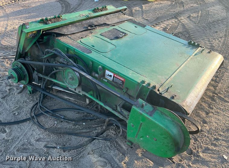 image for item DQ4008 John Deere 9500 combine feederhouse