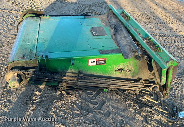 image for item DQ4008 John Deere 9500 combine feederhouse