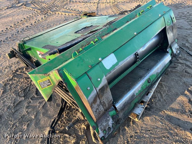image for item DQ4008 John Deere 9500 combine feederhouse