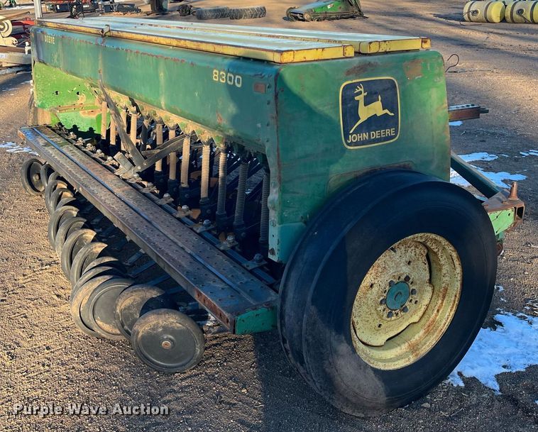 image for item DQ4012 John Deere 8300  grain drill