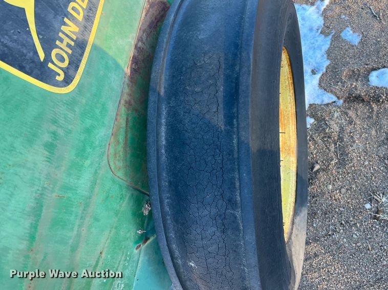 image for item DQ4012 John Deere 8300  grain drill