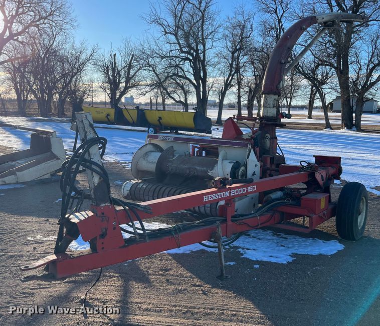 image for item DQ4015 Hesston 2000-150  forage harvester