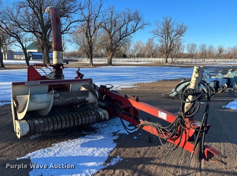 image for item DQ4015 Hesston 2000-150  forage harvester
