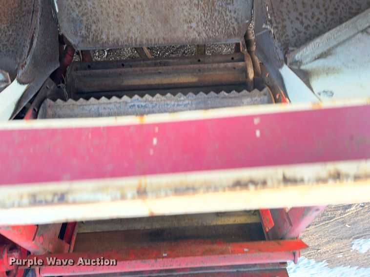 image for item DQ4015 Hesston 2000-150  forage harvester