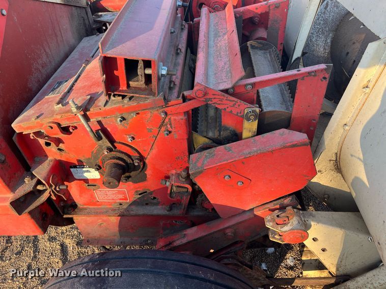 image for item DQ4015 Hesston 2000-150  forage harvester