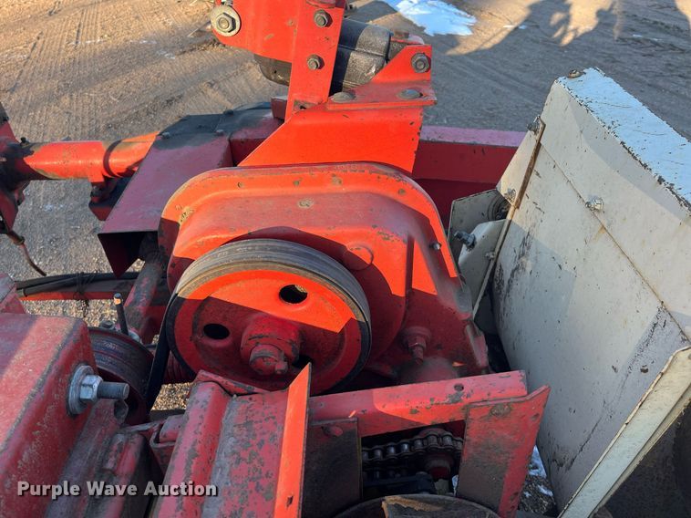 image for item DQ4015 Hesston 2000-150  forage harvester