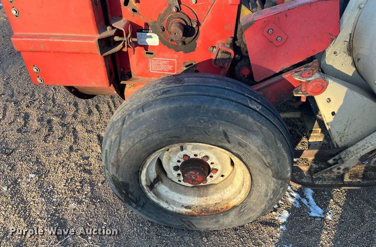 image for item DQ4015 Hesston 2000-150  forage harvester