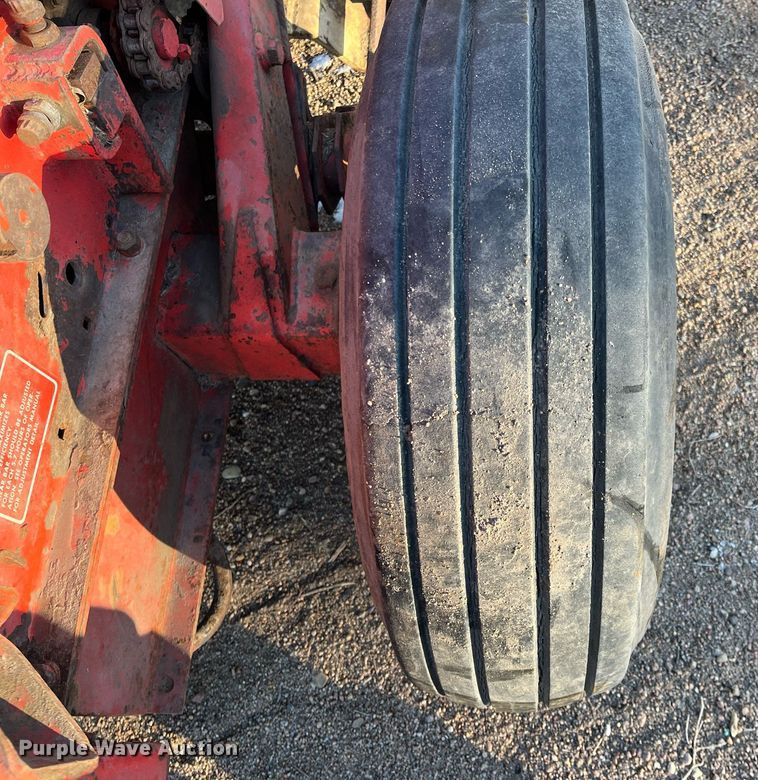 image for item DQ4015 Hesston 2000-150  forage harvester