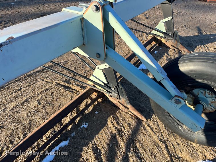 image for item DQ4018 Orthman 609-026  bean rod