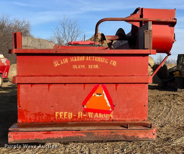 image for item DR7431 Kelly-Ryan  feed mixer