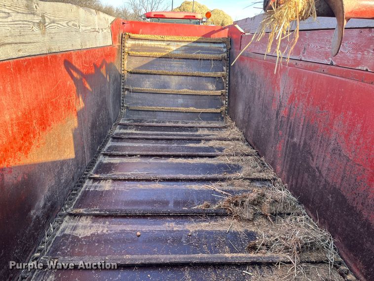 image for item DR7431 Kelly-Ryan  feed mixer