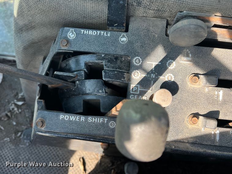 image for item DS2640 1979 Case 2090  tractor