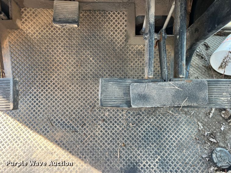 image for item DS2640 1979 Case 2090  tractor