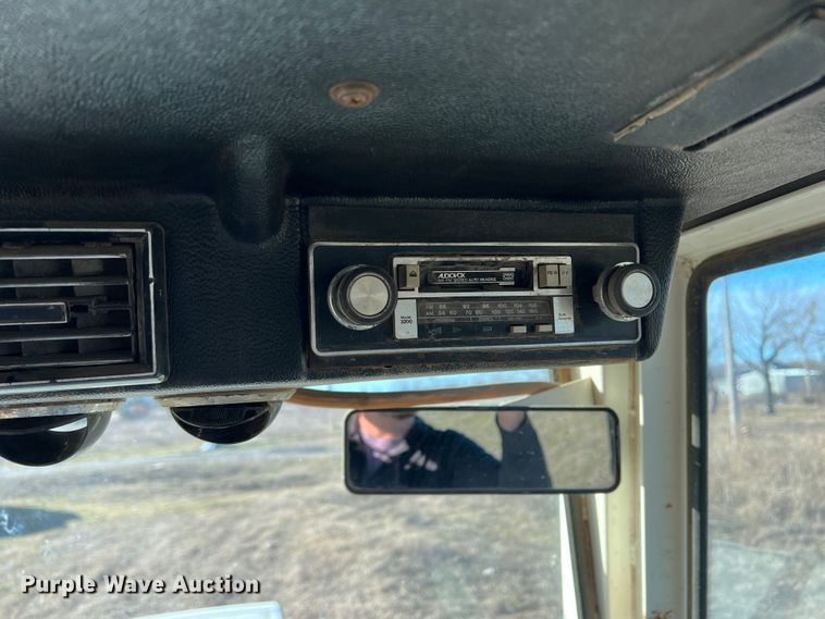 image for item DS2640 1979 Case 2090  tractor