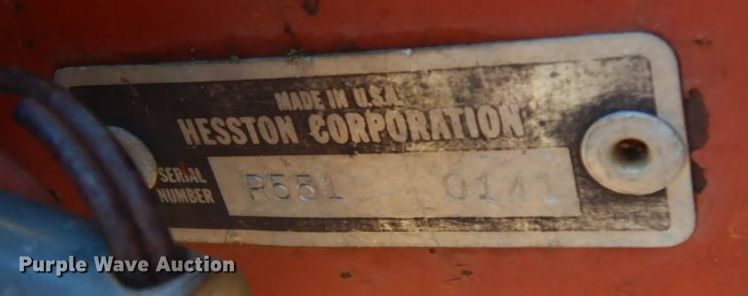 image for item HF9474 1982 Hesston 5510 round baler