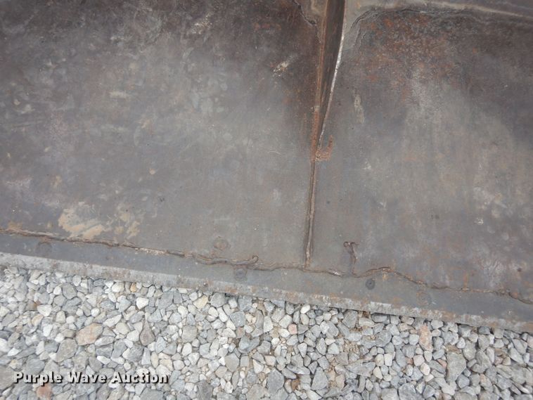 image for item JQ9929 1968 Oliver 1650  tractor