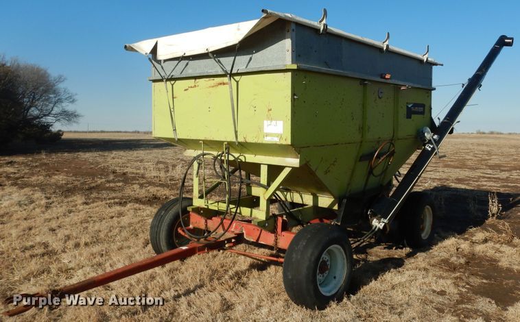 image for item JQ9958 Parker J2100  gravity wagon