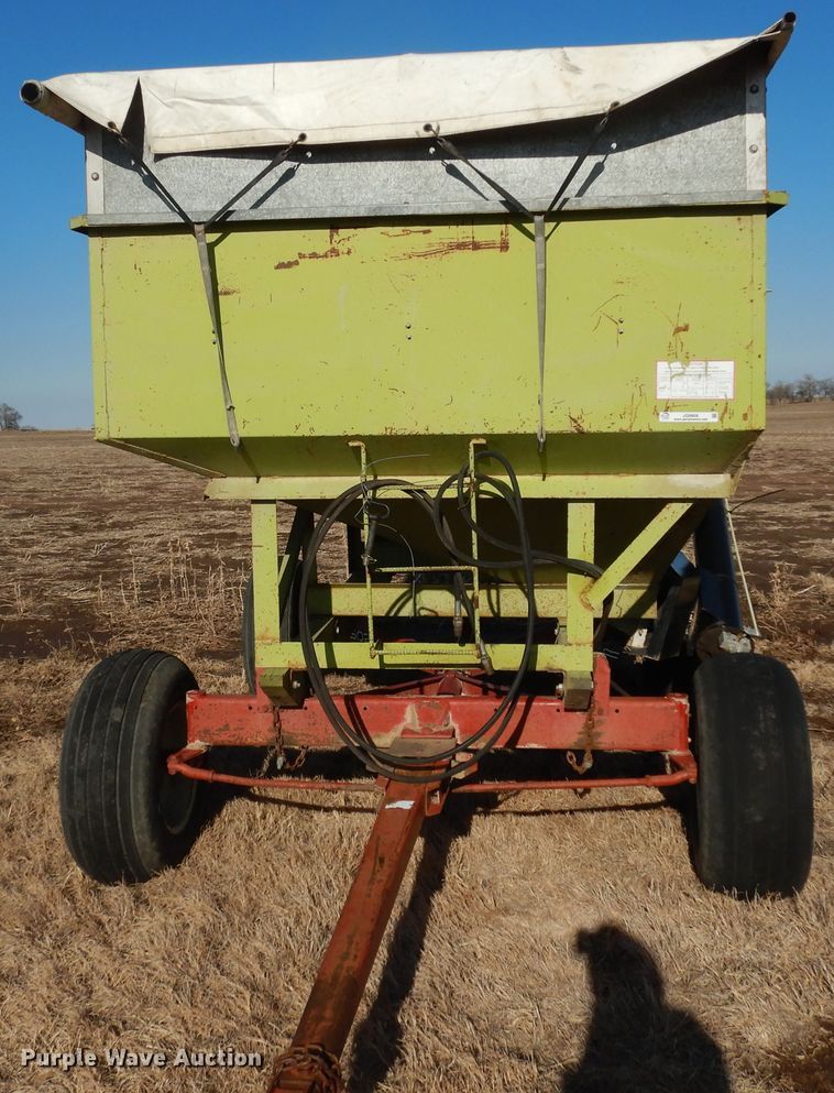 image for item JQ9958 Parker J2100  gravity wagon