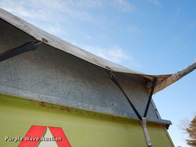 image for item JQ9958 Parker J2100  gravity wagon