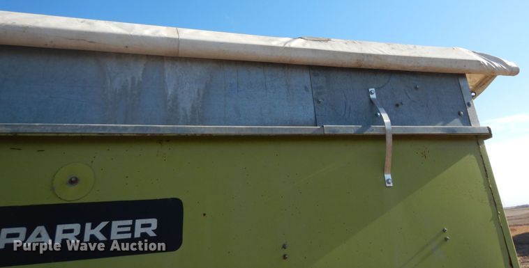 image for item JQ9958 Parker J2100  gravity wagon