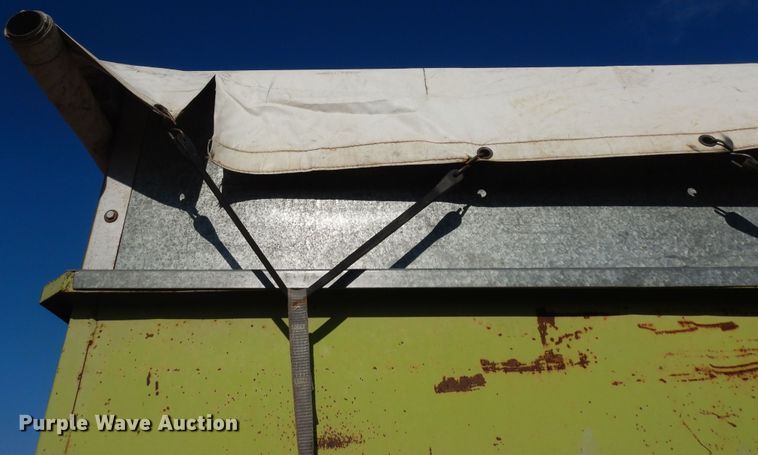 image for item JQ9958 Parker J2100  gravity wagon