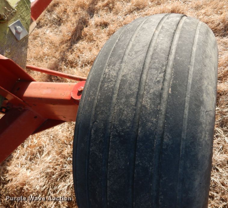 image for item JQ9958 Parker J2100  gravity wagon