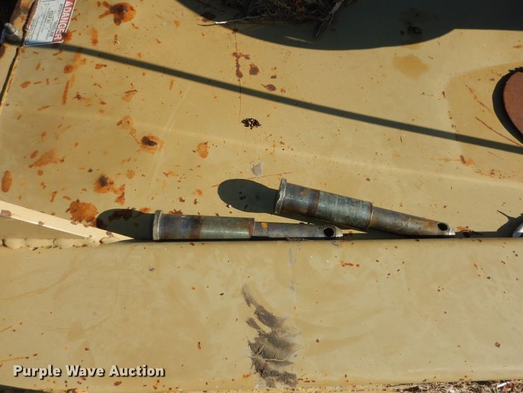 image for item JQ9963 Land Pride RCR2684  rotary mower