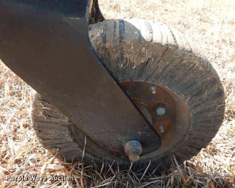 image for item JQ9963 Land Pride RCR2684  rotary mower