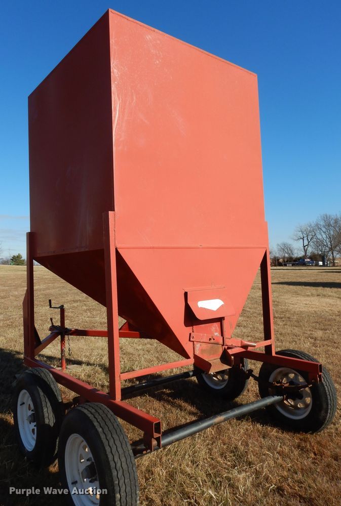 image for item JR9004 Feed bin