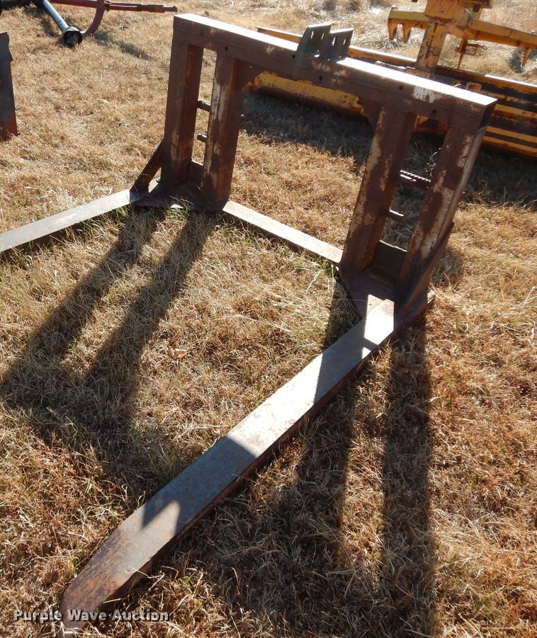 image for item JR9008 64"L forks