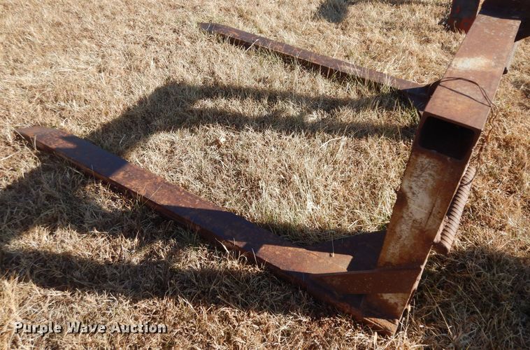 image for item JR9008 64"L forks