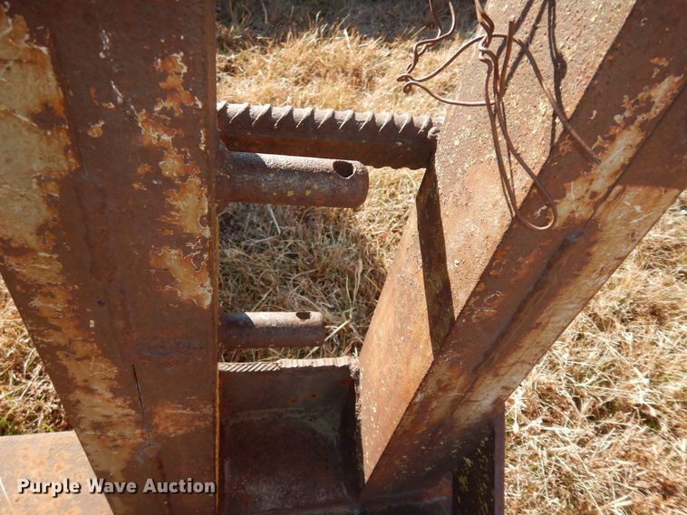 image for item JR9008 64"L forks