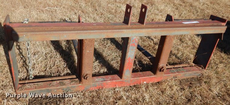 image for item JR9010 (2) bale spears