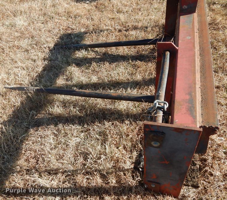 image for item JR9010 (2) bale spears