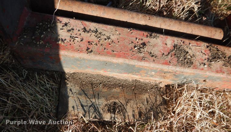 image for item JR9010 (2) bale spears