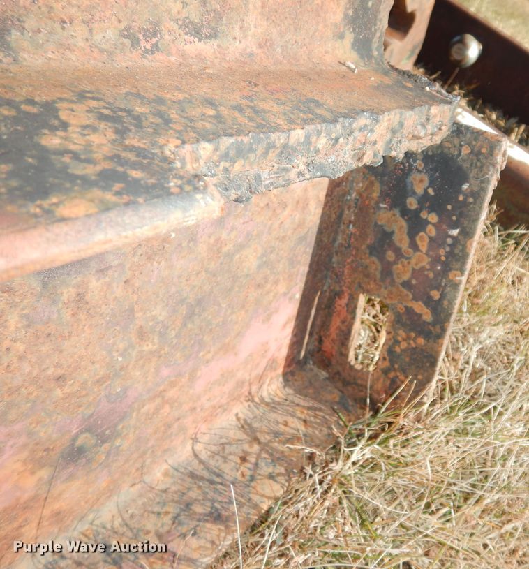 image for item JR9010 (2) bale spears