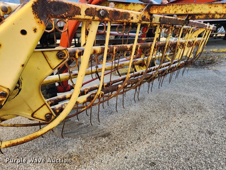 image for item KT9483 New Holland 256  hay rake