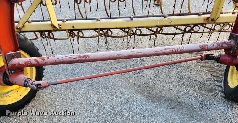 image for item KT9483 New Holland 256  hay rake