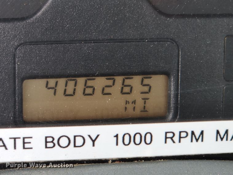 image for item KT9590 2005 International 4300  truck cab and chassis