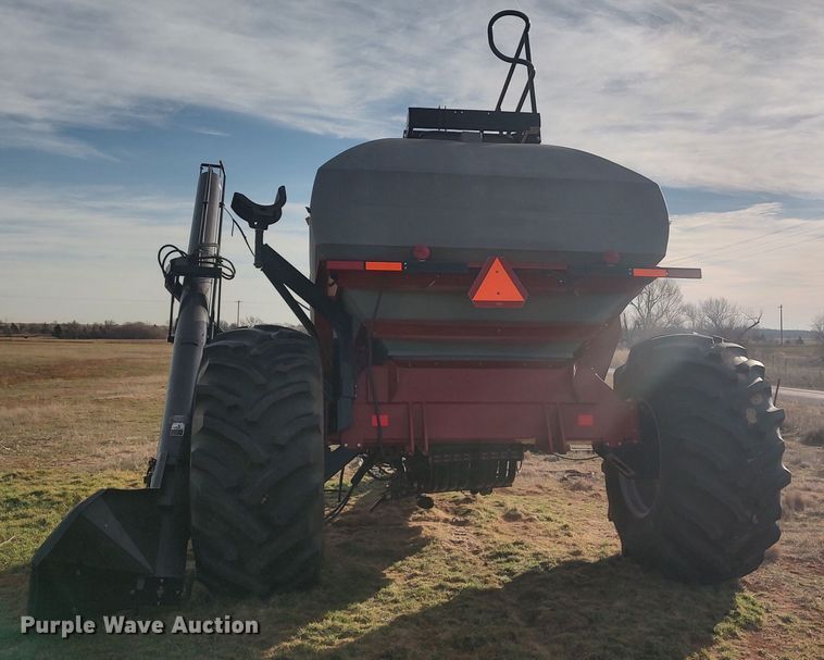 image for item LK9527 Case IH Precision Air 2280  air commodity cart