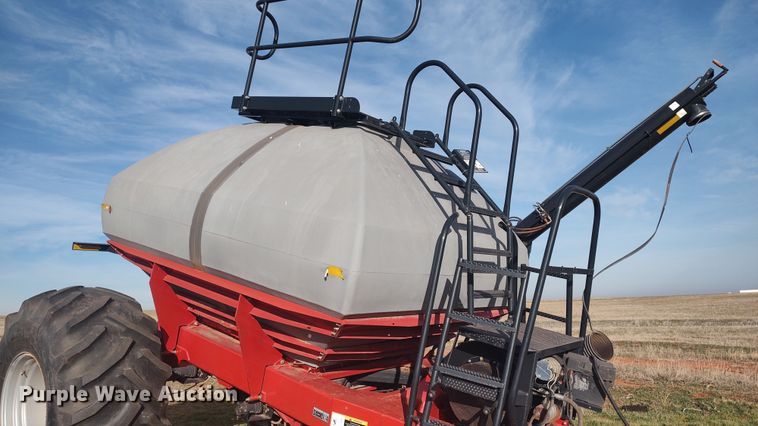 image for item LK9527 Case IH Precision Air 2280  air commodity cart