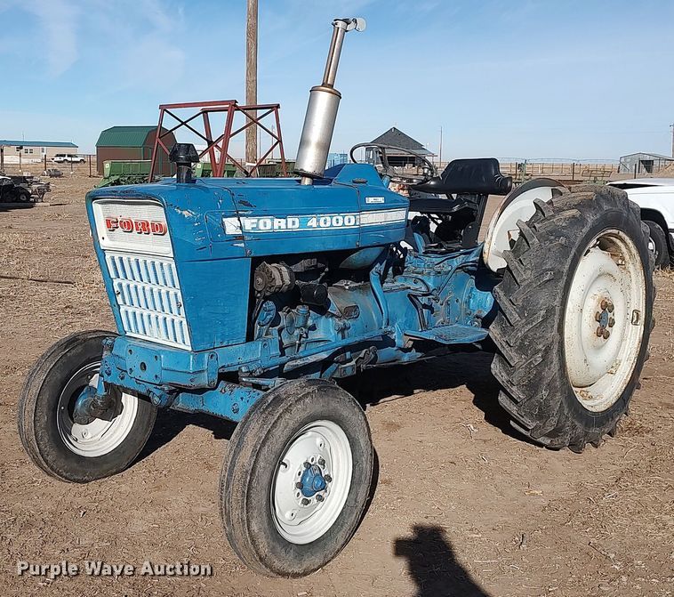 image for item MN9017 Ford 4000  tractor