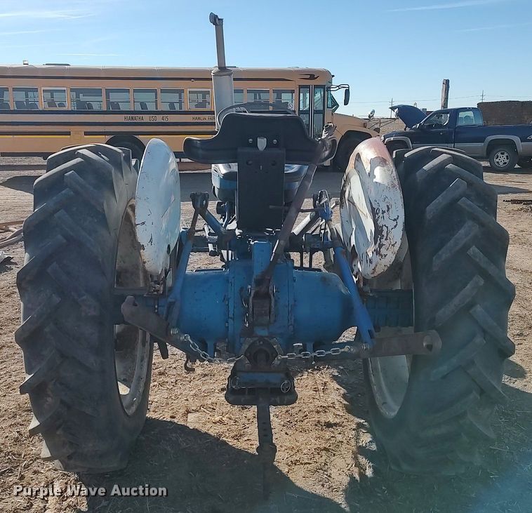image for item MN9017 Ford 4000  tractor