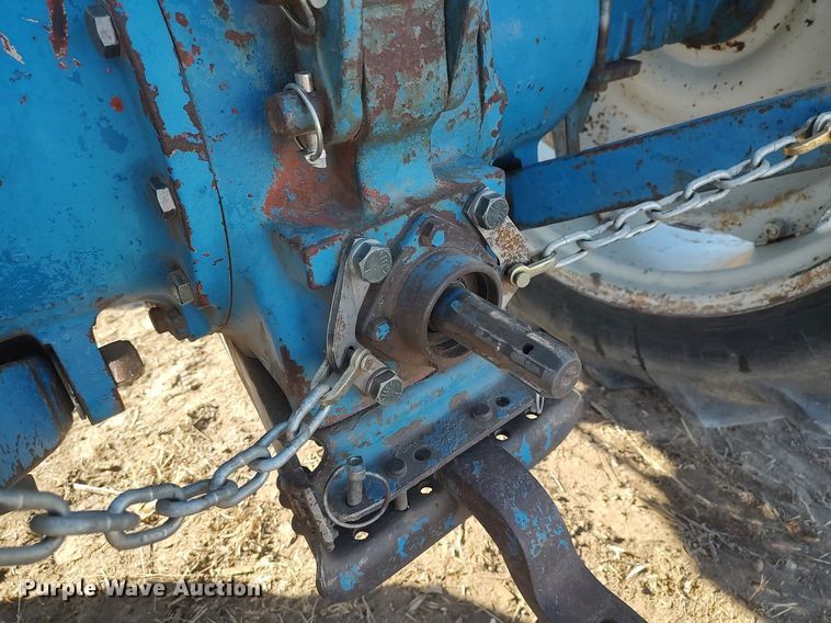 image for item MN9017 Ford 4000  tractor