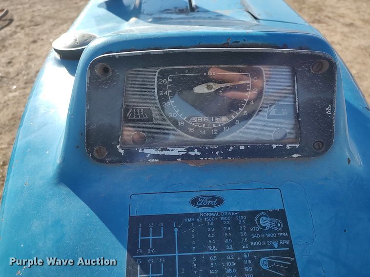 image for item MN9017 Ford 4000  tractor