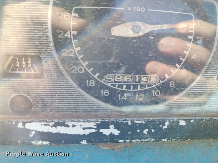 image for item MN9017 Ford 4000  tractor