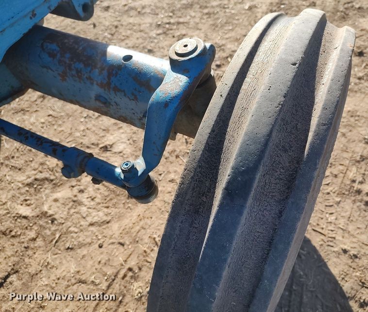 image for item MN9017 Ford 4000  tractor