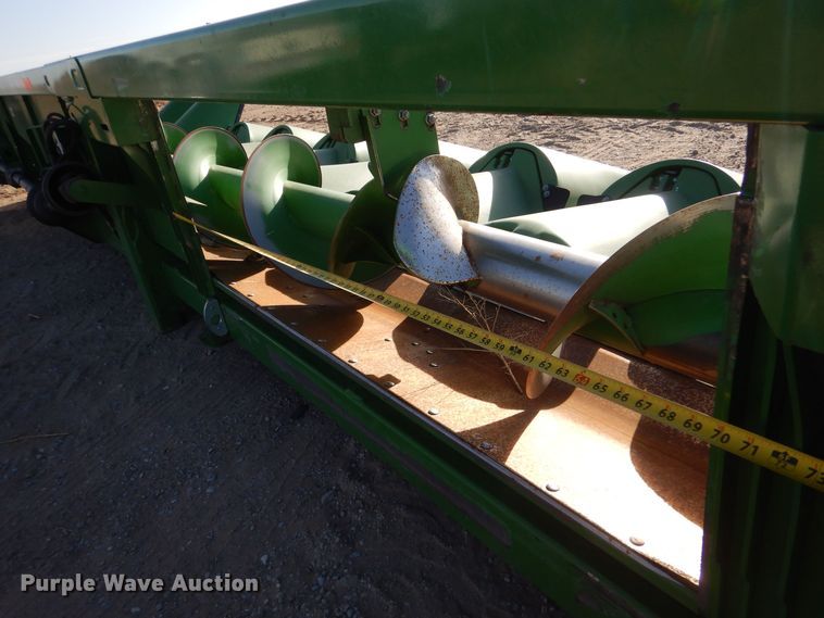 image for item MP9059 John Deere 616C  corn head