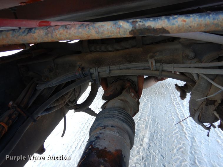 image for item DF8294 2003 Peterbilt 379  semi truck