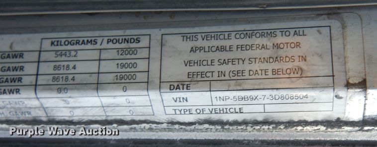 image for item DF8294 2003 Peterbilt 379  semi truck